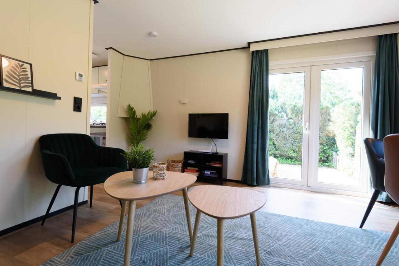 Chalet Met Eigen Tuin Aan De Veluwse Bosrand 皮滕 外观 照片