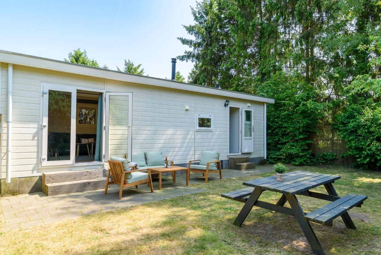 Chalet Met Eigen Tuin Aan De Veluwse Bosrand 皮滕 外观 照片